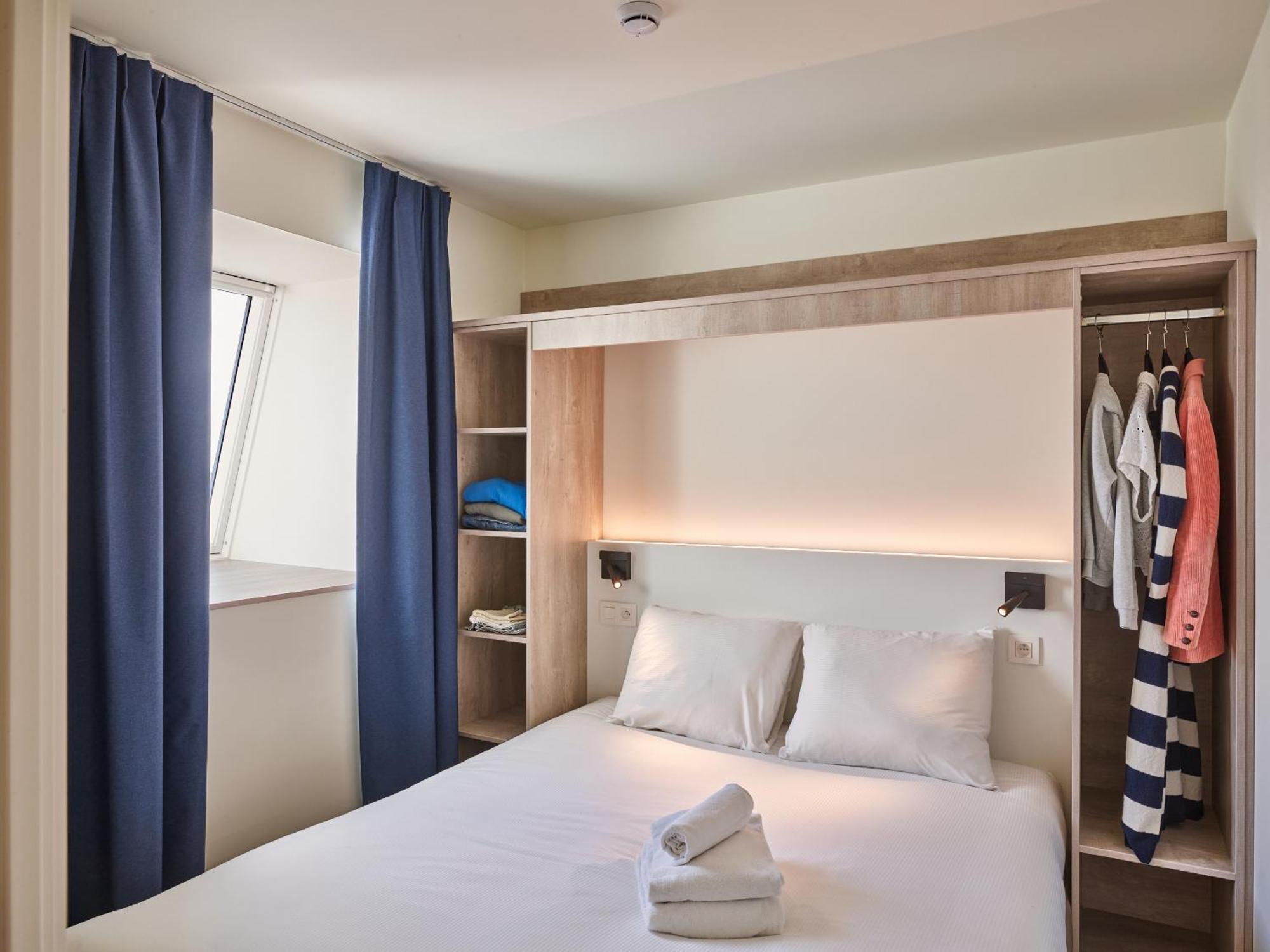 Holiday Suites Zeebrugge Exterior foto